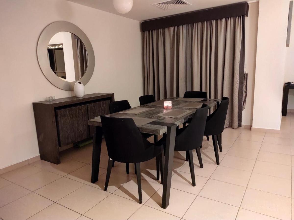 Lunar Cozy Hostel - Jbr Dubaï Extérieur photo