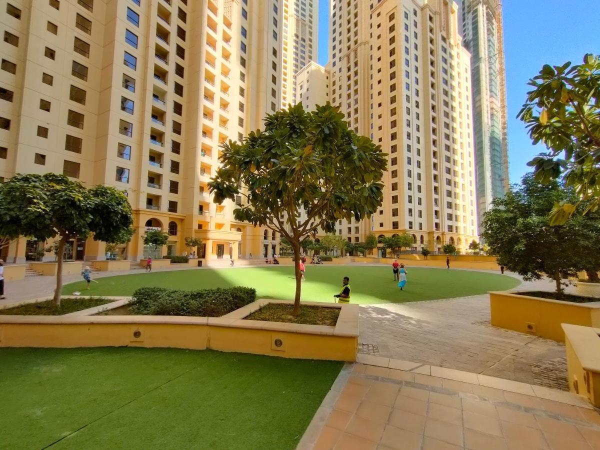 Lunar Cozy Hostel - Jbr Dubaï Extérieur photo