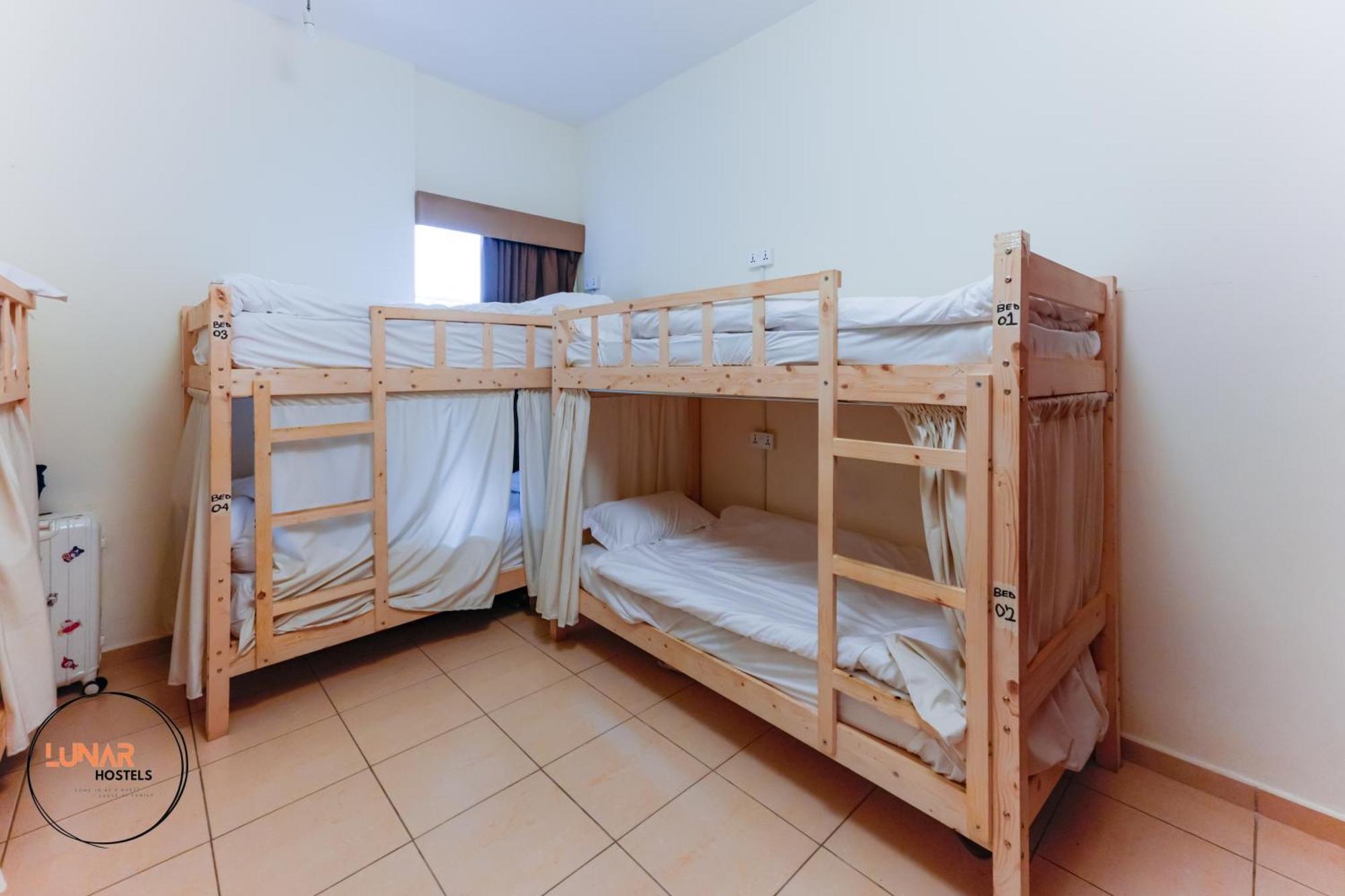 Lunar Cozy Hostel - Jbr Dubaï Extérieur photo