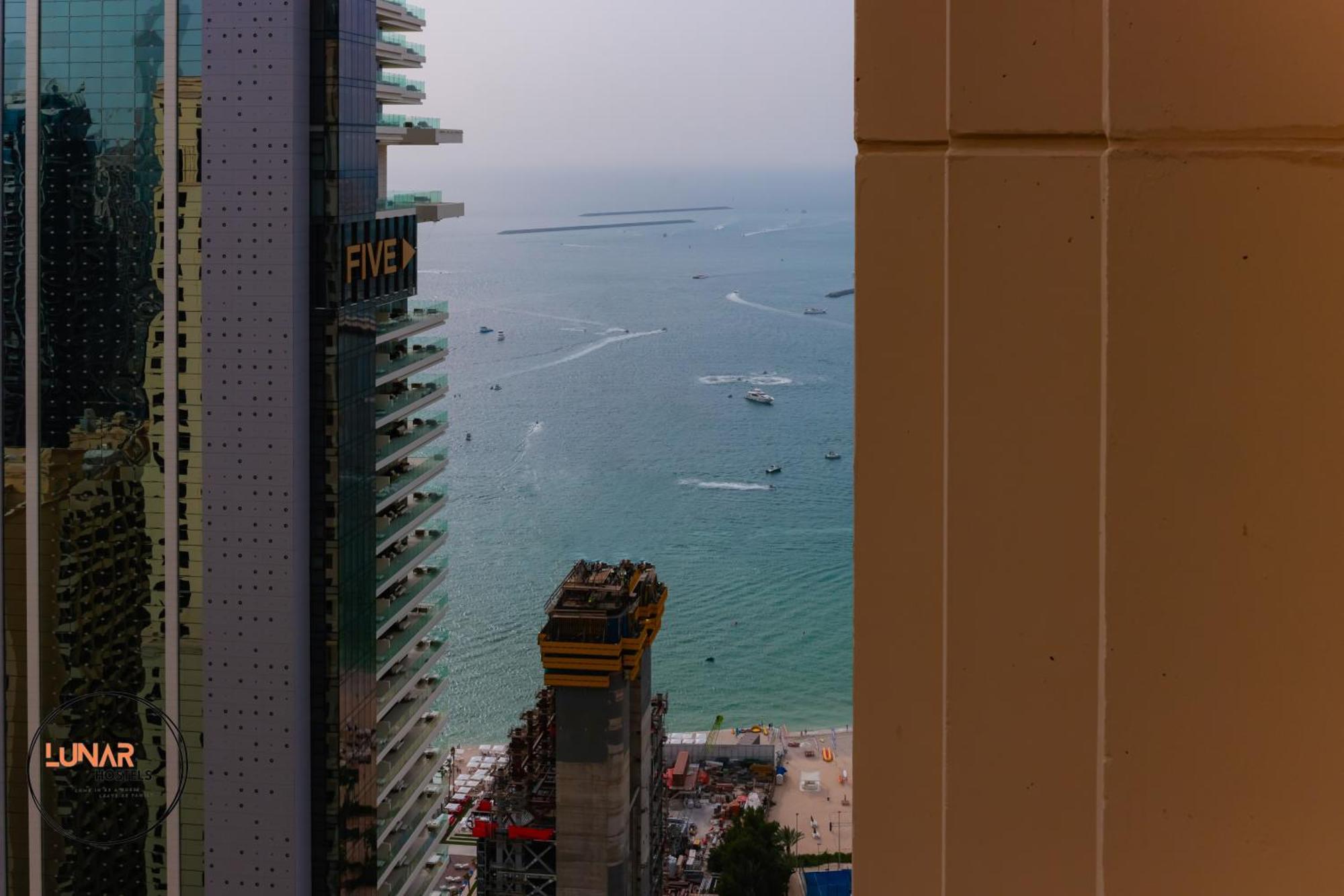 Lunar Cozy Hostel - Jbr Dubaï Extérieur photo