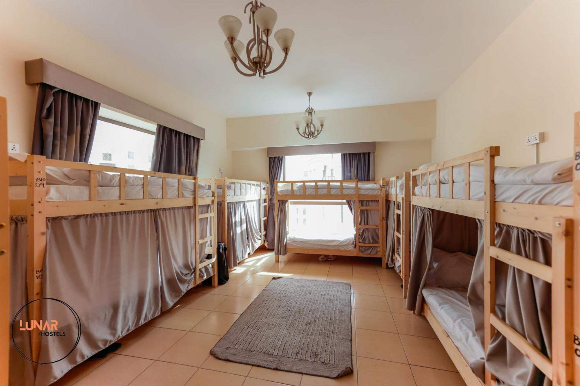 Lunar Cozy Hostel - Jbr Dubaï Extérieur photo
