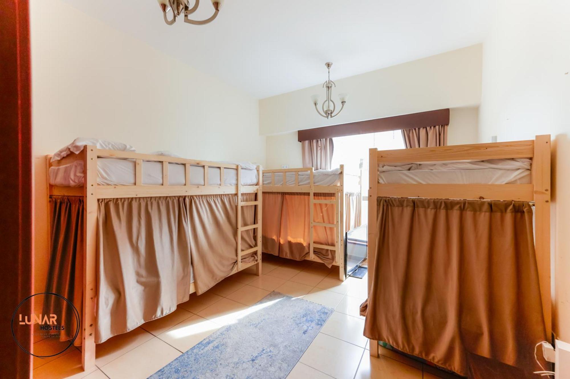Lunar Cozy Hostel - Jbr Dubaï Extérieur photo