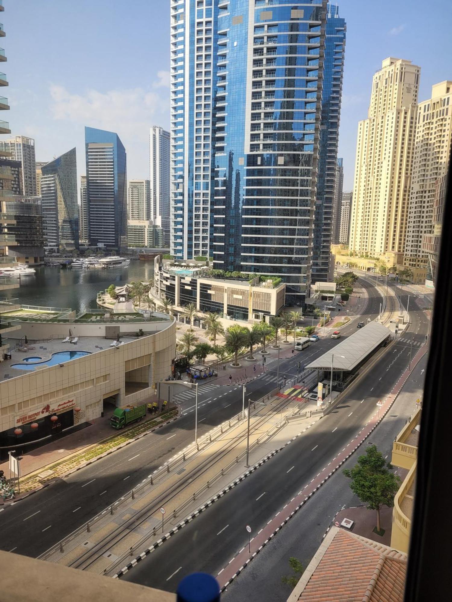 Lunar Cozy Hostel - Jbr Dubaï Extérieur photo